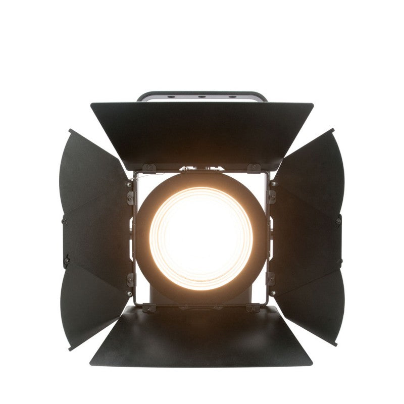 Foco LED KL Fresnel 6 FC: Iluminación Profesional de Alto Rendimiento foco fresnel bajoconsumo